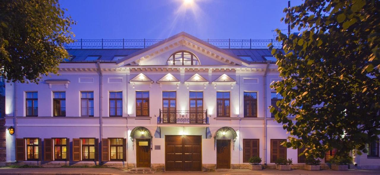 Alexander House Otel St. Petersburg Dış mekan fotoğraf